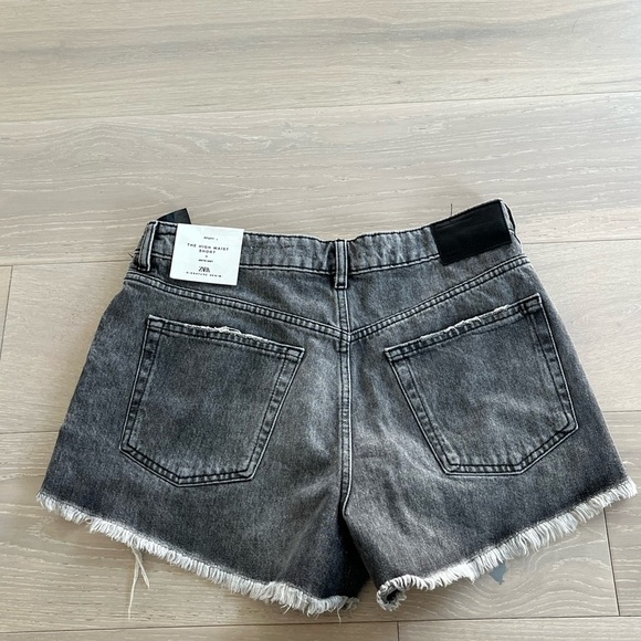NWT ZARA the High Waisted Shorts in Arctic grey size 10 - Picture 8 of 9